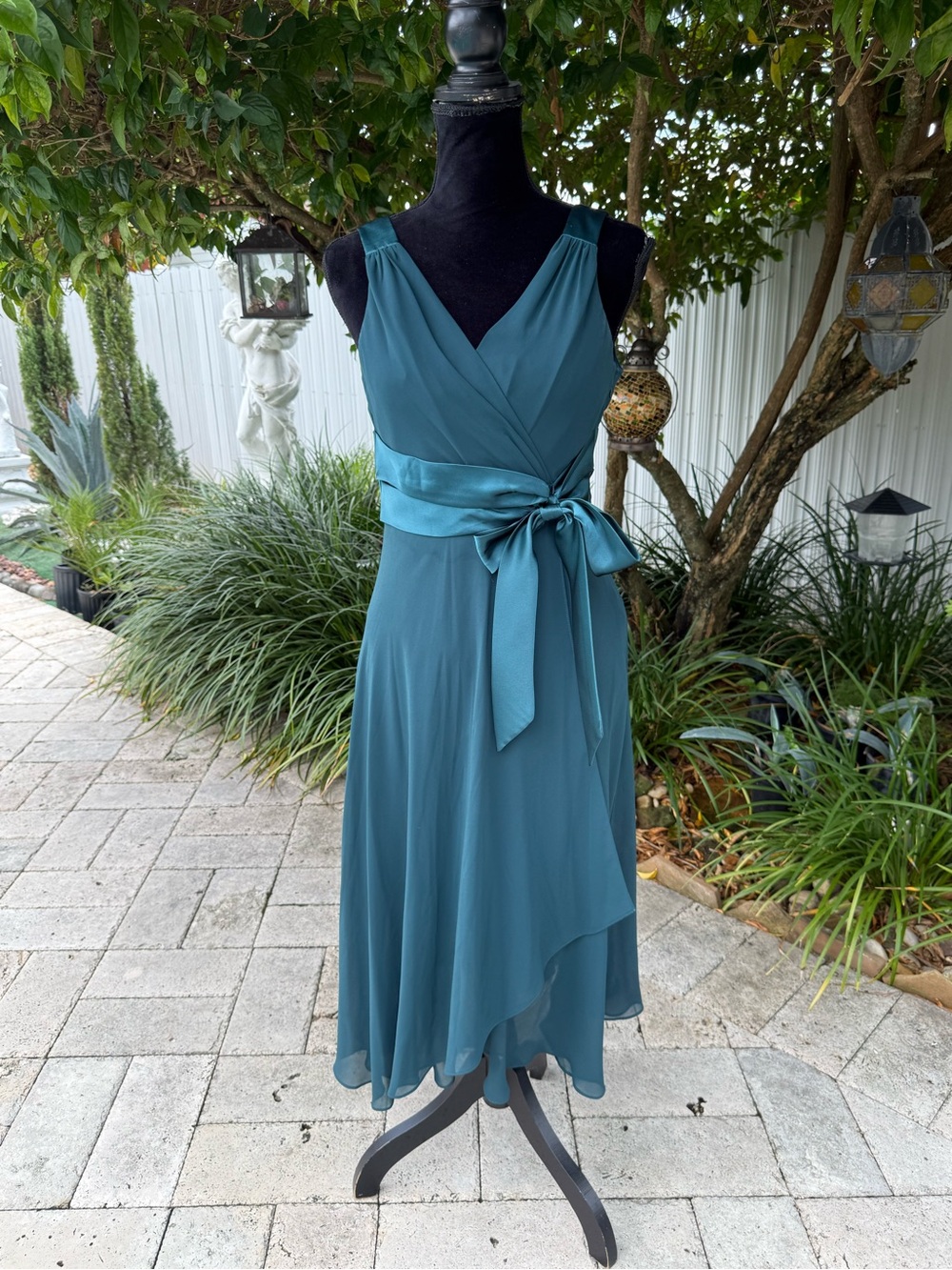 Evan Picone Teal Sleeveless Wrap Midi Dress with Satin Sash